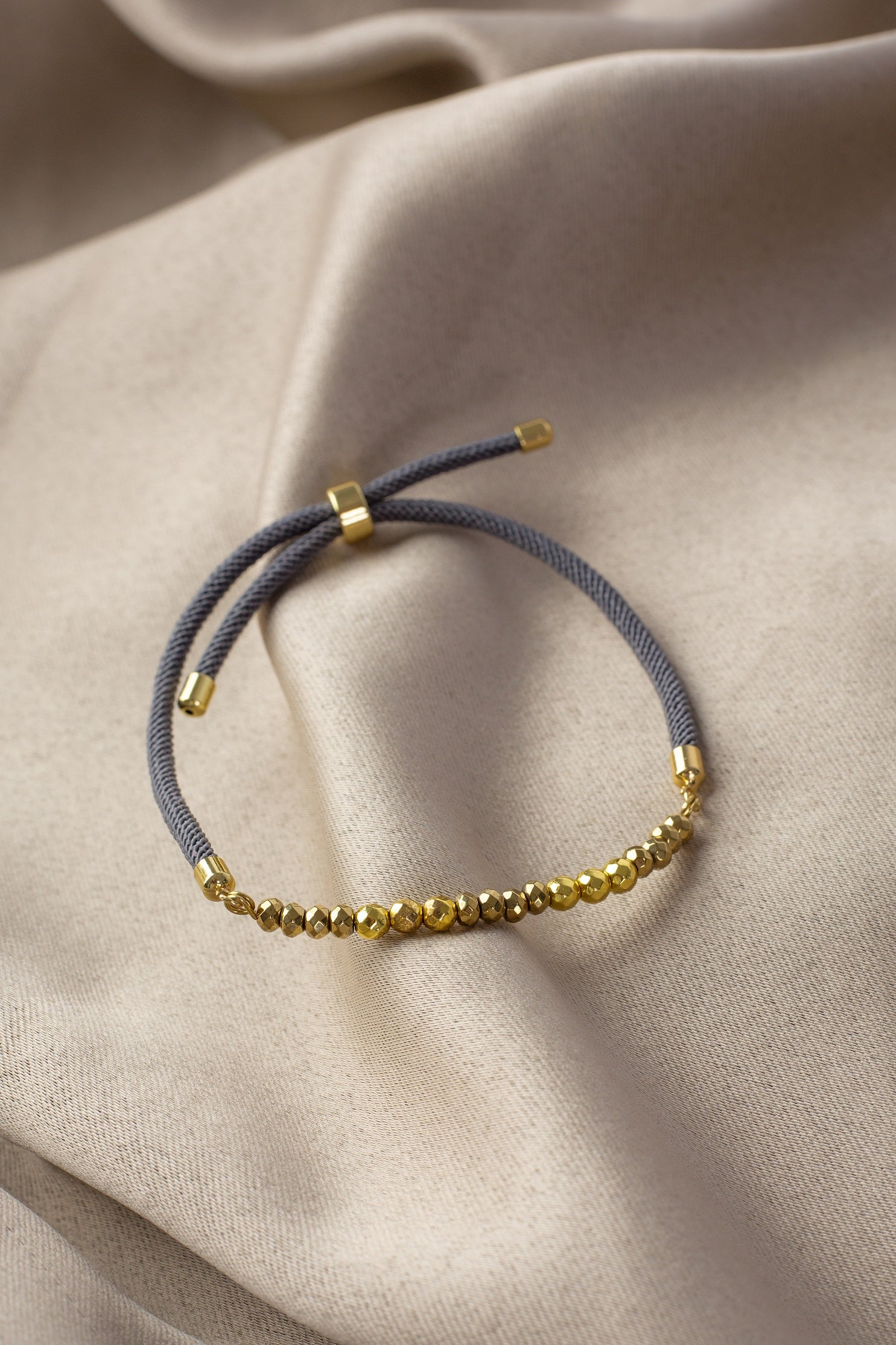 Fearless Bracelet in Grey